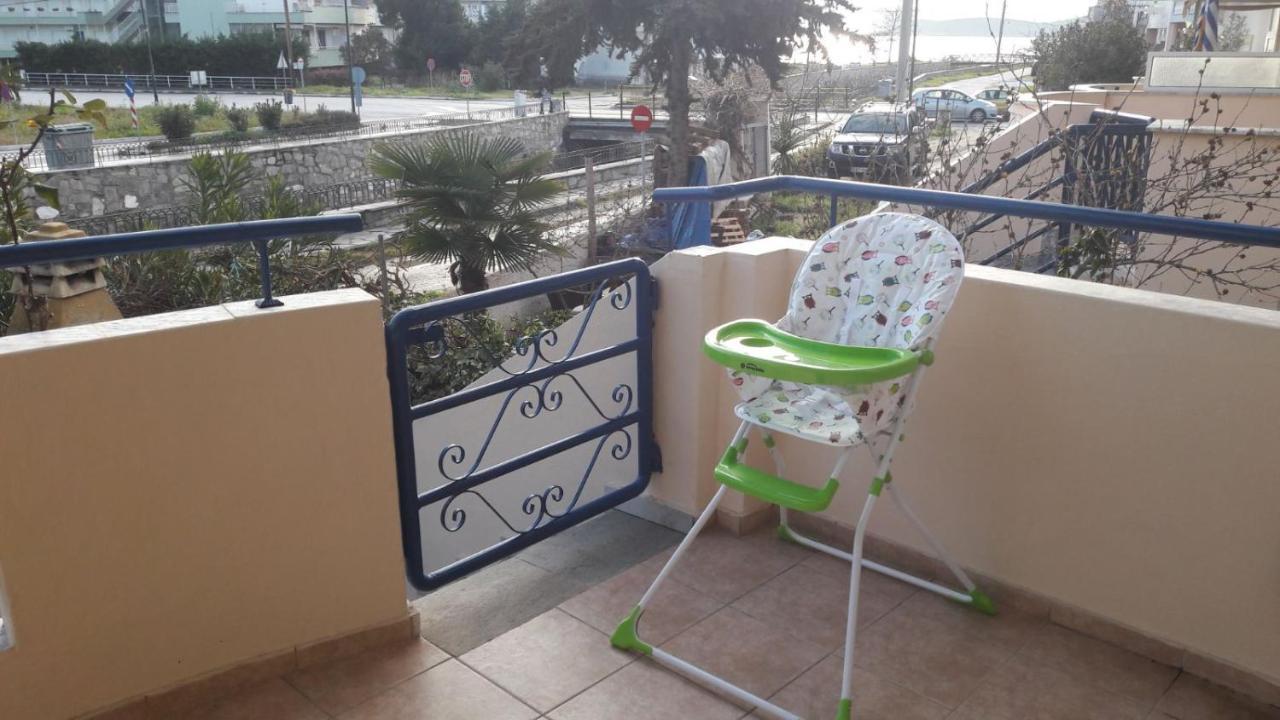 Ideal Family House Néa Péramos Εξωτερικό φωτογραφία