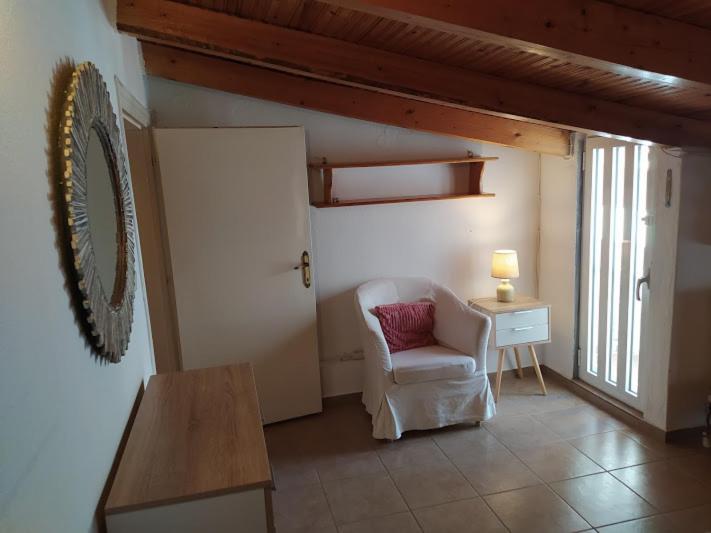 Ideal Family House Néa Péramos Εξωτερικό φωτογραφία
