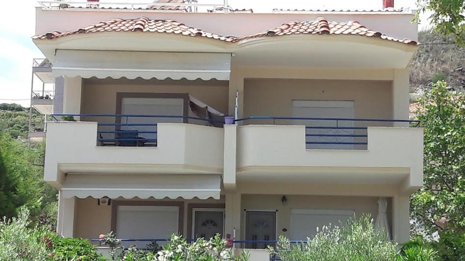 Ideal Family House Néa Péramos Εξωτερικό φωτογραφία